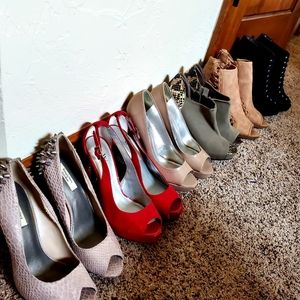 Lot of Womens Shoes
